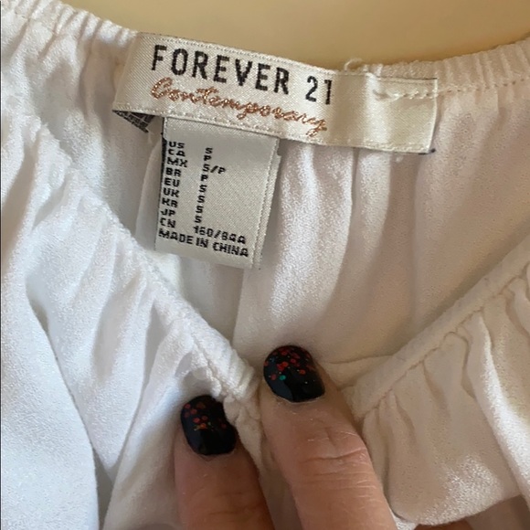 Off the shoulder top - Picture 2 of 2